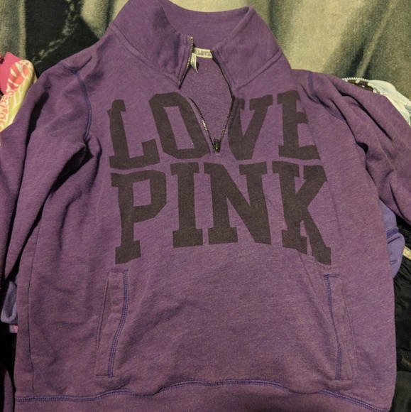 Pink sweater - Picture 1 of 1
